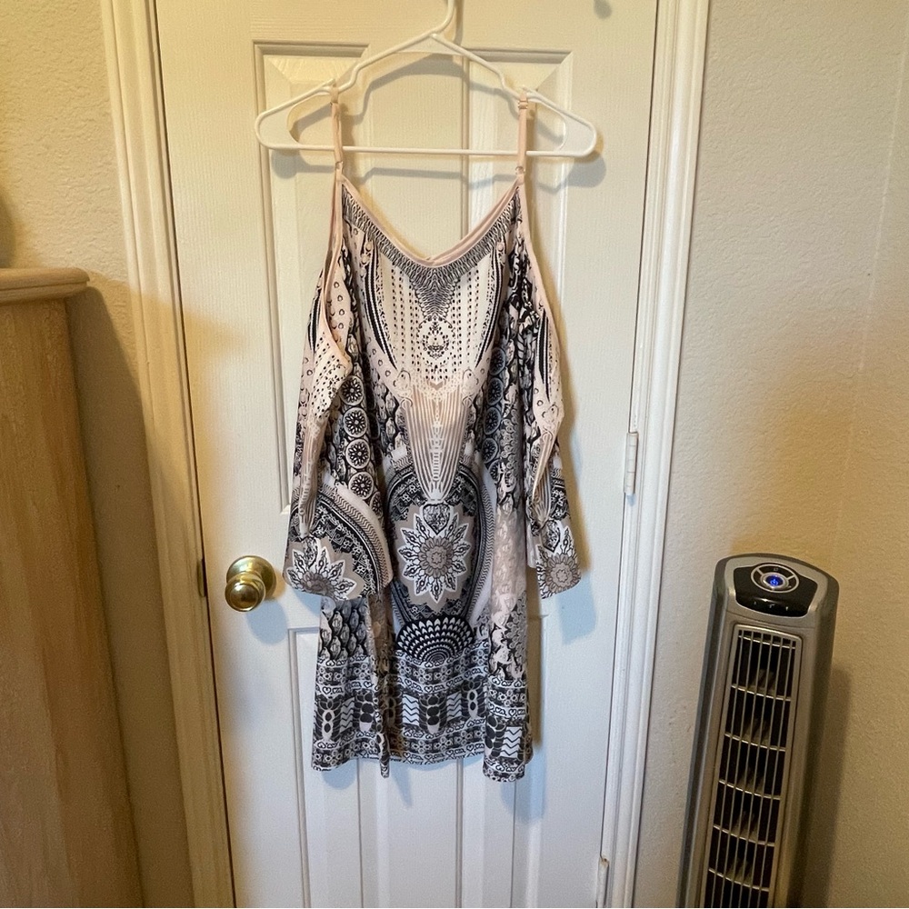 SHEIN Black and White Patterned Dress